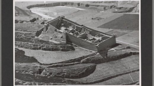 中国老照片围城村落华山六盘山河南风光.jpg