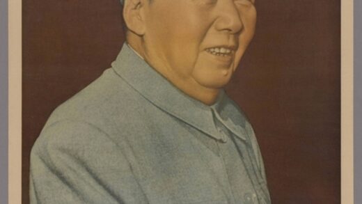 伟大领袖毛主席在天安门城楼检阅革命群众游行队伍.jpg