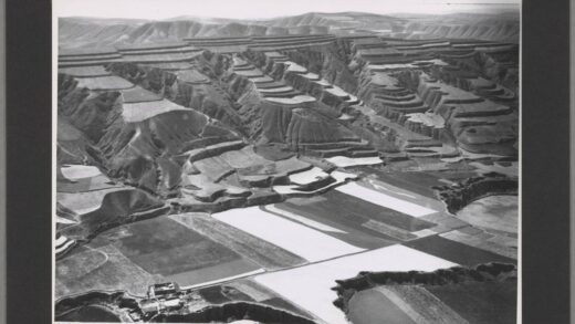 六盘山西北黄土阶地与峡谷老照片105张.jpg