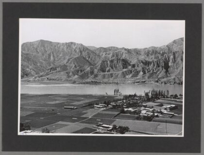 兰州黄河谷地黄土山脉老照片.jpg