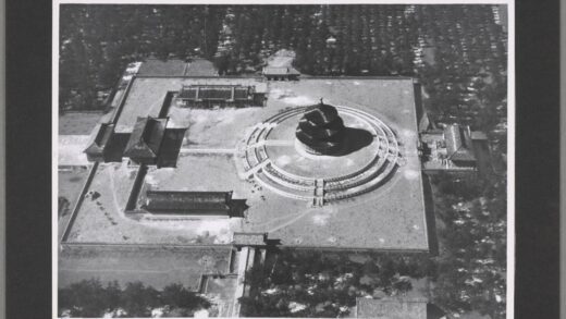 天坛祈年殿东侧1889年红杉木重建景观.jpg