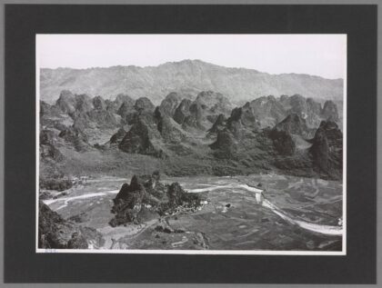 广东曲江西陈台山奇石古画景.jpg