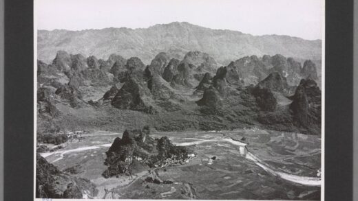 广东曲江西陈台山奇石古画景.jpg