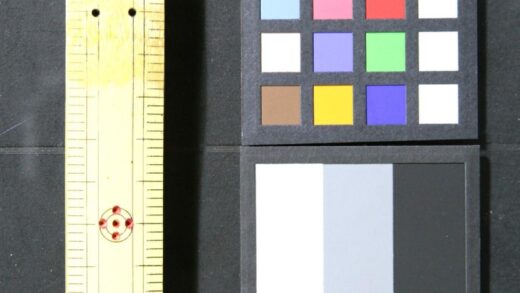 2670 英汉对照百科名汇 0621215936 1.jpg