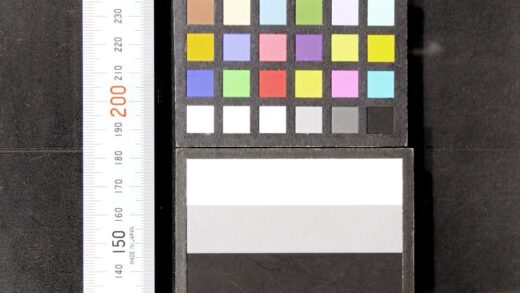 3070 日汉英语言合璧 0621221517 1.jpg