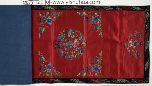瓶花红缎精绣椅披瓶花红缎精绣椅披 1.jpg