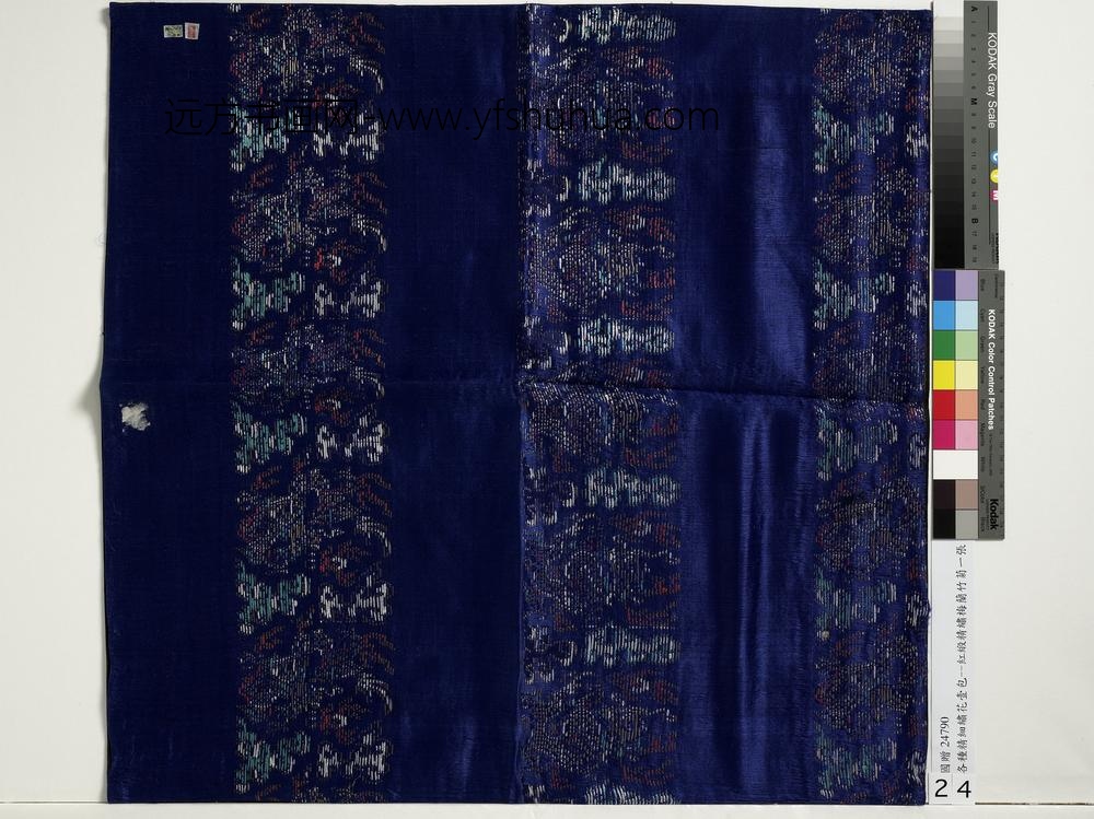 花卉集锦红缎精绣-