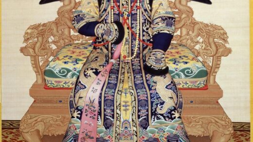 慧贤皇贵妃朝服像轴.jpg