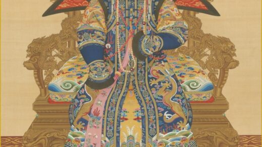 清 清人画孝仪纯皇后朝服像轴.jpg