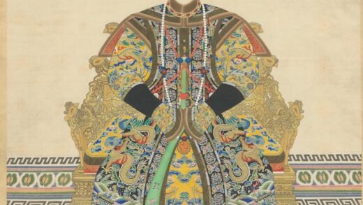 清 清人皇后朝服像轴.jpg