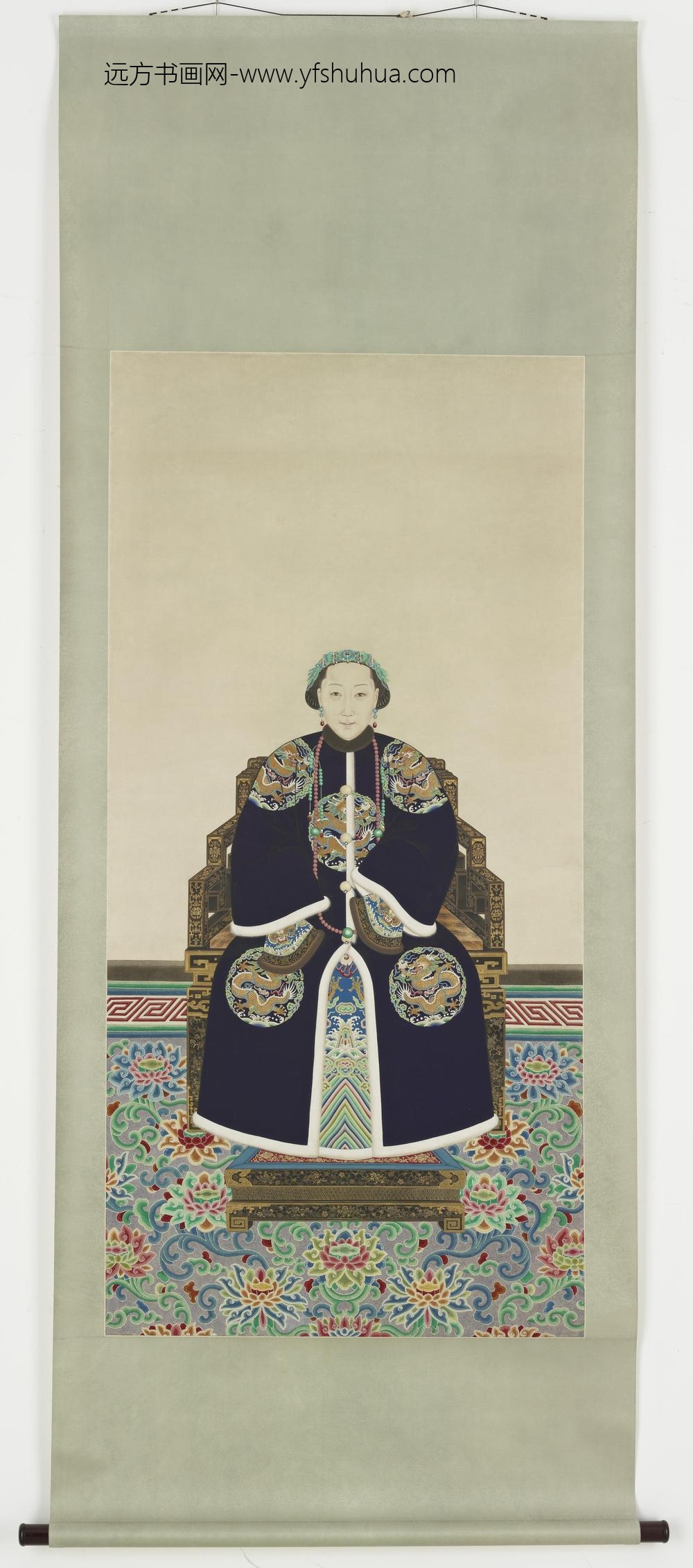 载治侧室何佳氏肖像